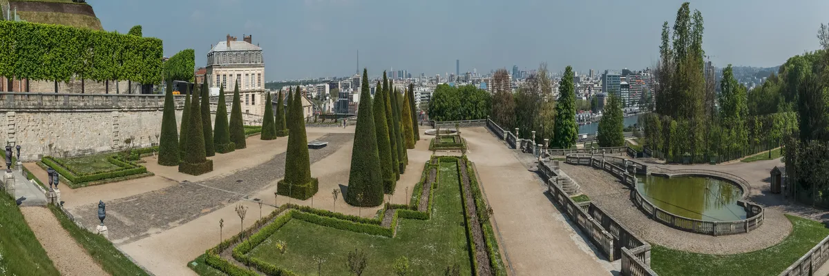 Image Installation monte-escalier Saint-Cloud